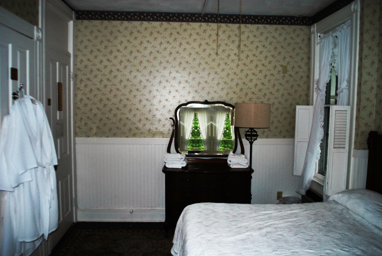 The Historic Park Hotel プットインベイ エクステリア 写真